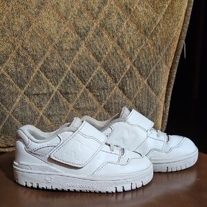 New Balance 550 Bungee Lace Strap Sneakers Shoes White